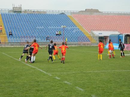 Juniorii de la FC Bihor au învins Benţa Braşov şi sunt cu un picior în finala Campionatului Naţional
